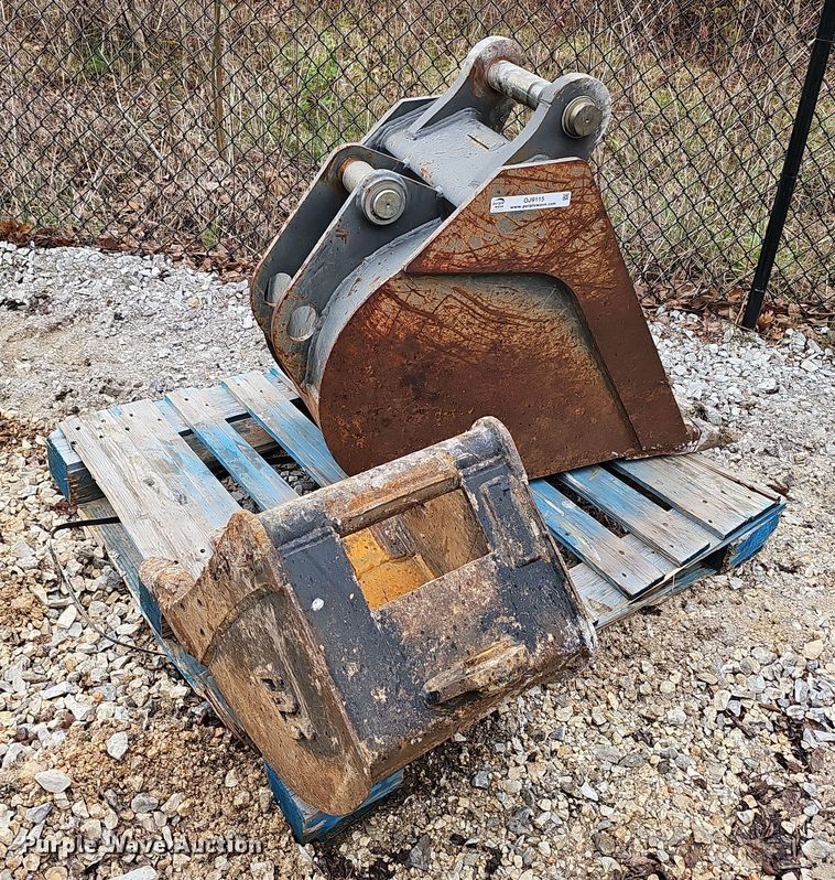 image for item OJ9115 (2) buckets