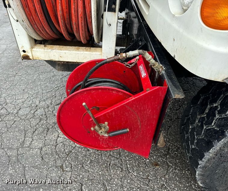 image for item OJ9878 2001 Sterling  L7500 sewer rodder truck