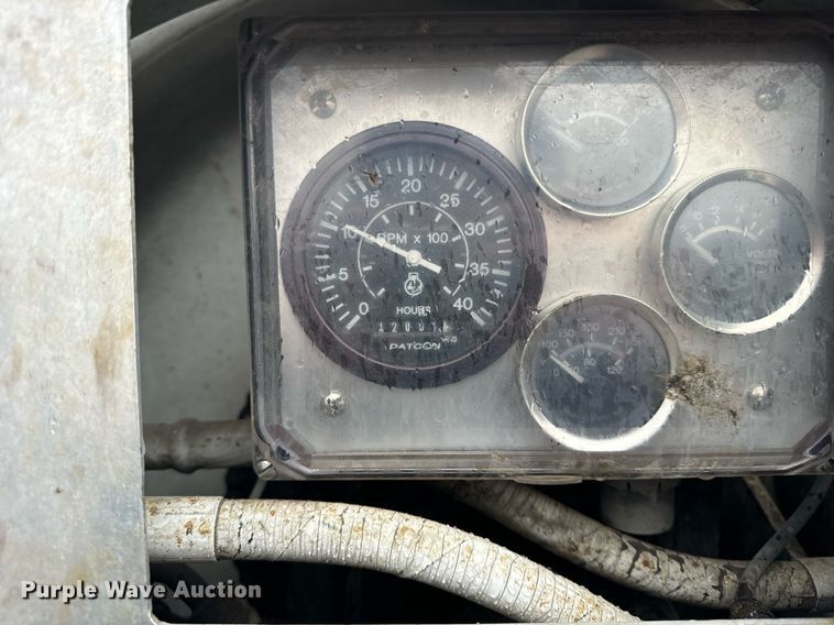 image for item OJ9878 2001 Sterling  L7500 sewer rodder truck