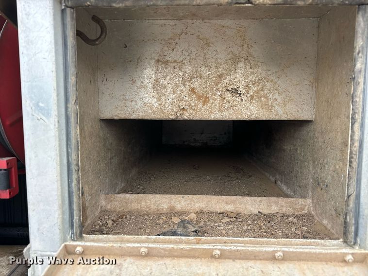 image for item OJ9878 2001 Sterling  L7500 sewer rodder truck