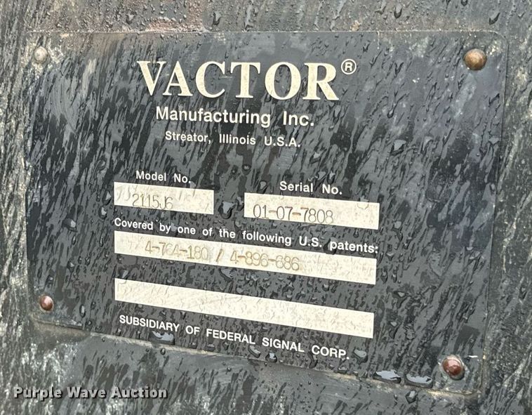 image for item OJ9878 2001 Sterling  L7500 sewer rodder truck