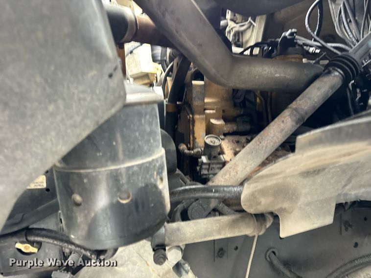 image for item OJ9878 2001 Sterling  L7500 sewer rodder truck