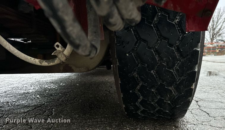 image for item OJ9878 2001 Sterling  L7500 sewer rodder truck