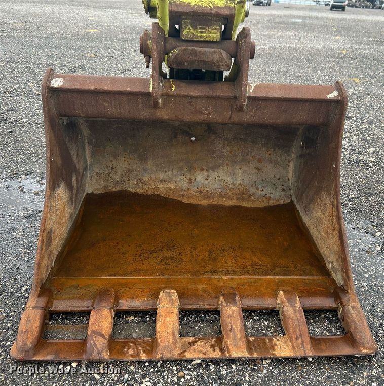 image for item YA0039 2019 Caterpillar 325F L excavator