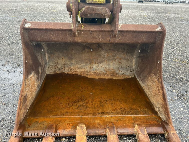 image for item YA0039 2019 Caterpillar 325F L excavator