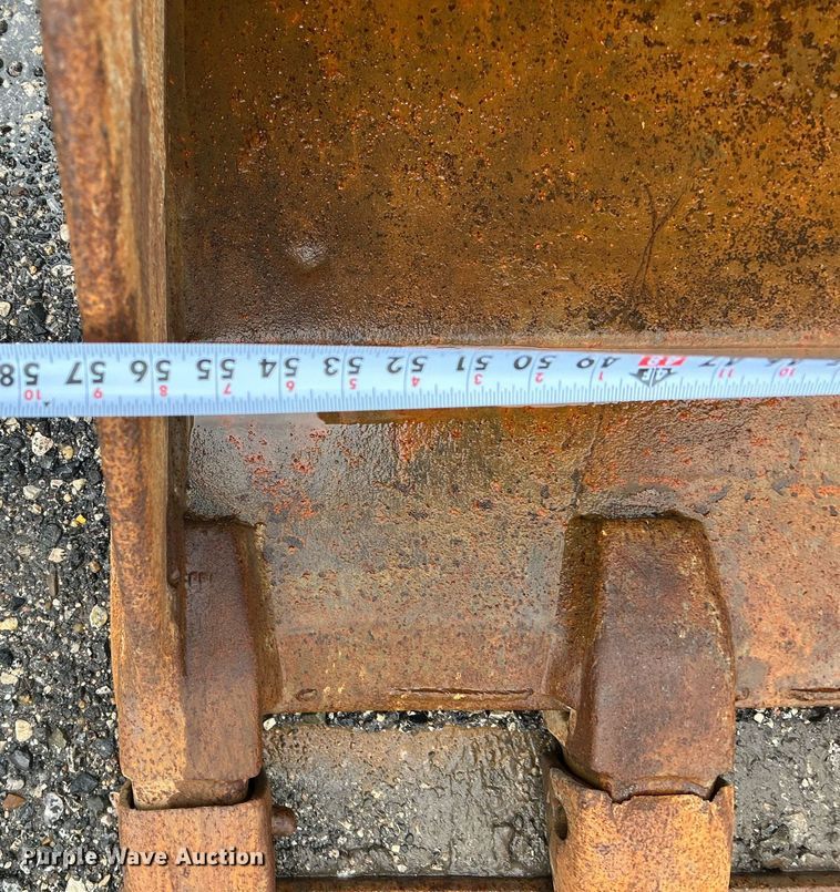 image for item YA0039 2019 Caterpillar 325F L excavator