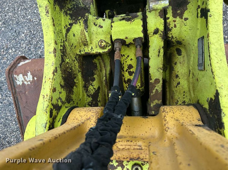 image for item YA0039 2019 Caterpillar 325F L excavator