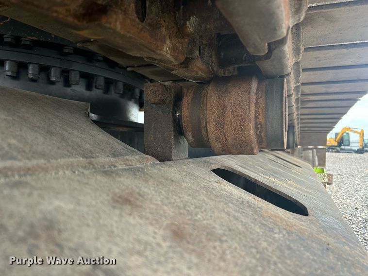 image for item YA0039 2019 Caterpillar 325F L excavator