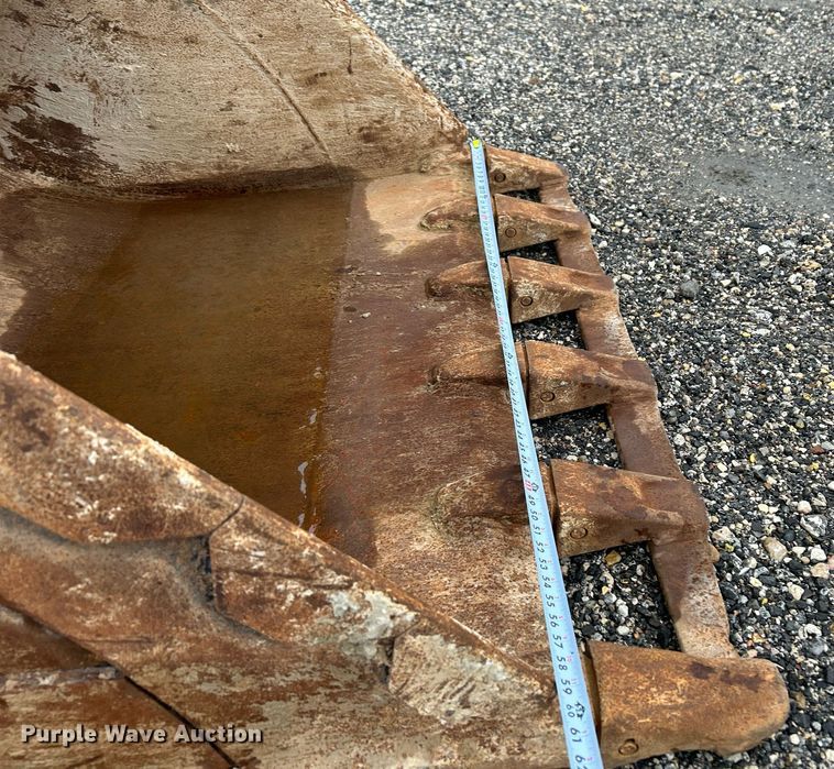 image for item YA0040 2019 Caterpillar 325F L excavator