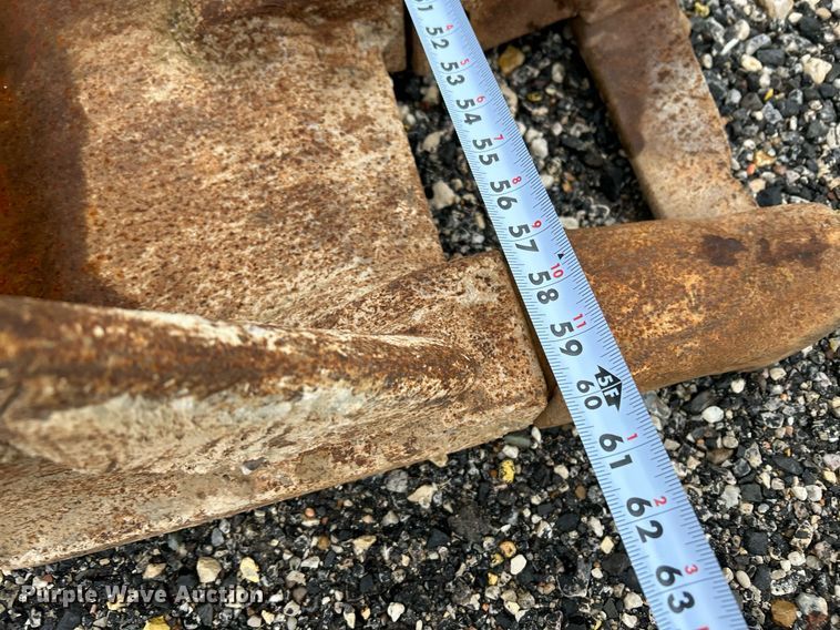 image for item YA0040 2019 Caterpillar 325F L excavator