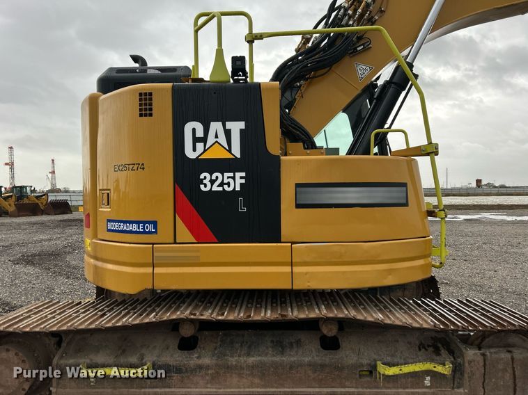 image for item YA0040 2019 Caterpillar 325F L excavator