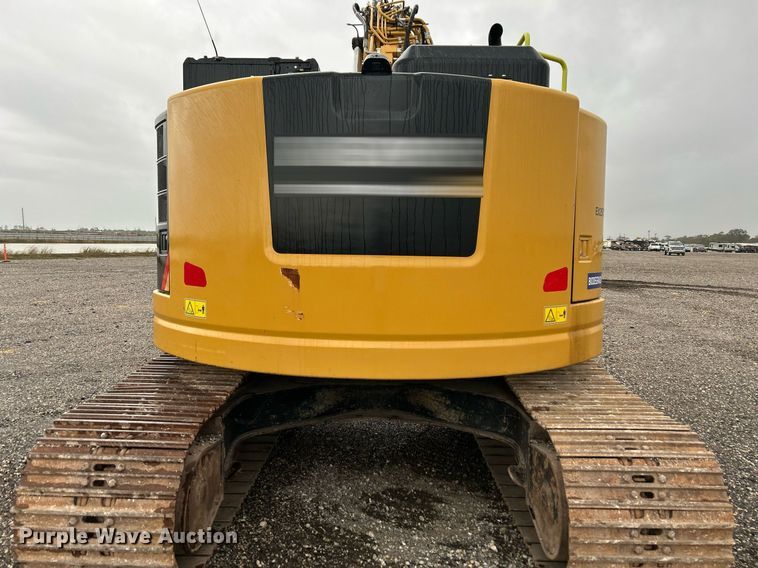 image for item YA0040 2019 Caterpillar 325F L excavator