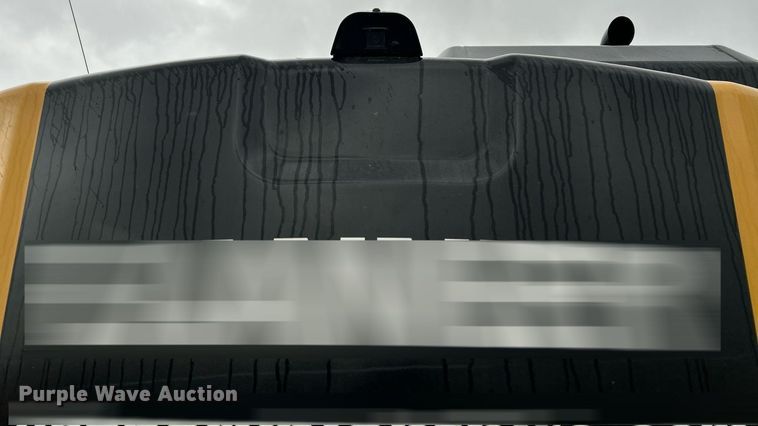 image for item YA0040 2019 Caterpillar 325F L excavator