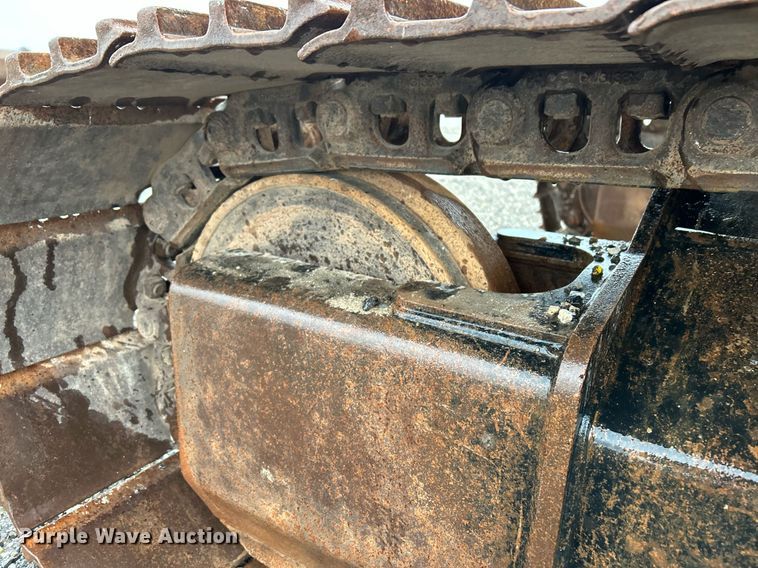 image for item YA0040 2019 Caterpillar 325F L excavator