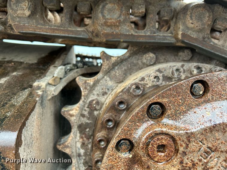 image for item YA0040 2019 Caterpillar 325F L excavator