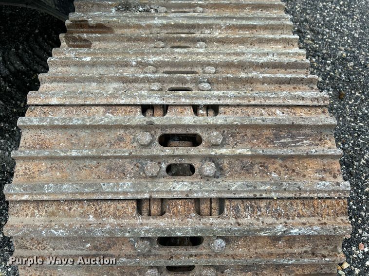 image for item YA0040 2019 Caterpillar 325F L excavator