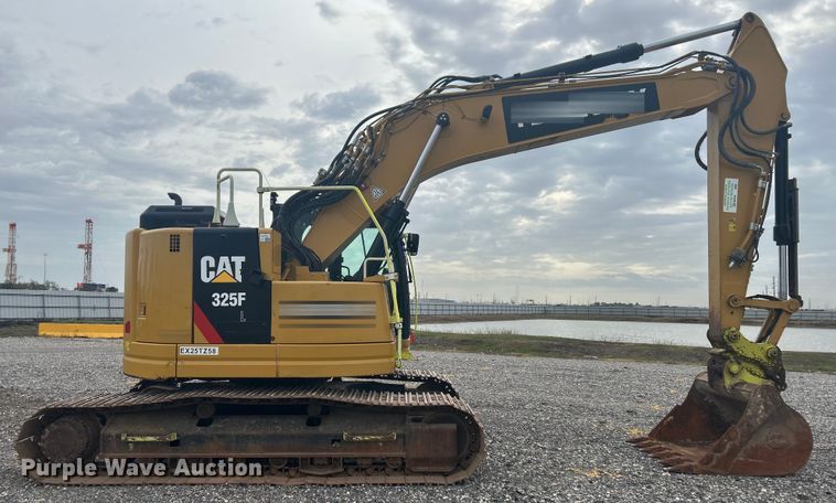 image for item YA0041 2019 Caterpillar 325F L excavator