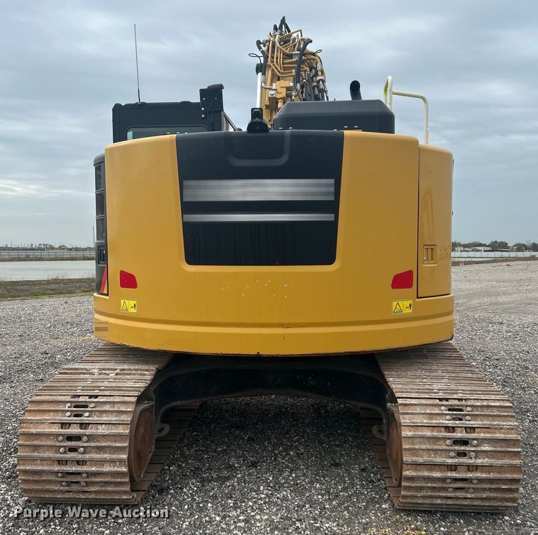 image for item YA0041 2019 Caterpillar 325F L excavator
