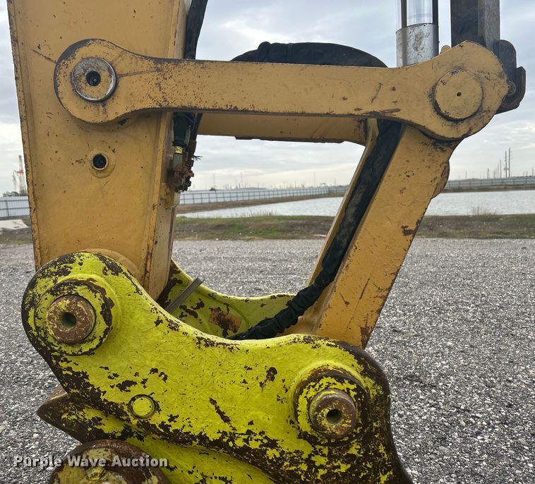 image for item YA0041 2019 Caterpillar 325F L excavator