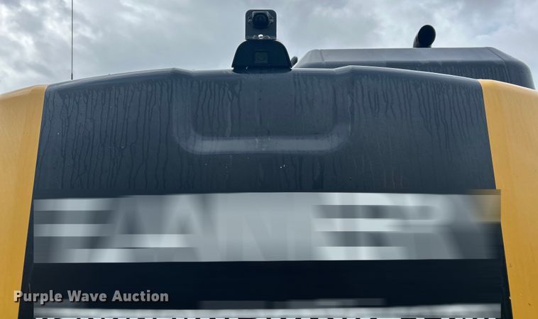 image for item YA0041 2019 Caterpillar 325F L excavator