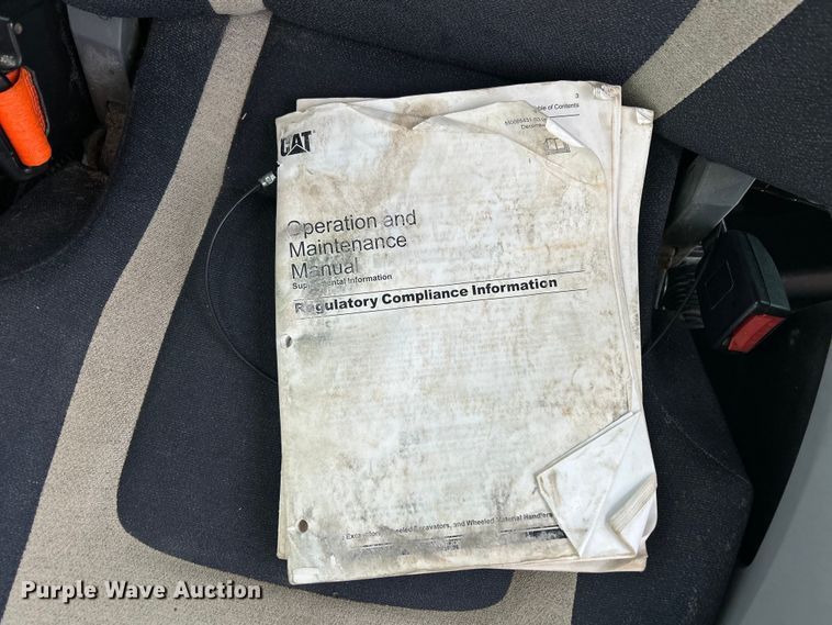 image for item YA0041 2019 Caterpillar 325F L excavator