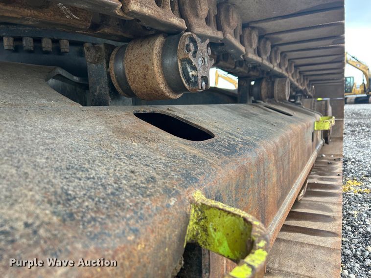 image for item YA0041 2019 Caterpillar 325F L excavator