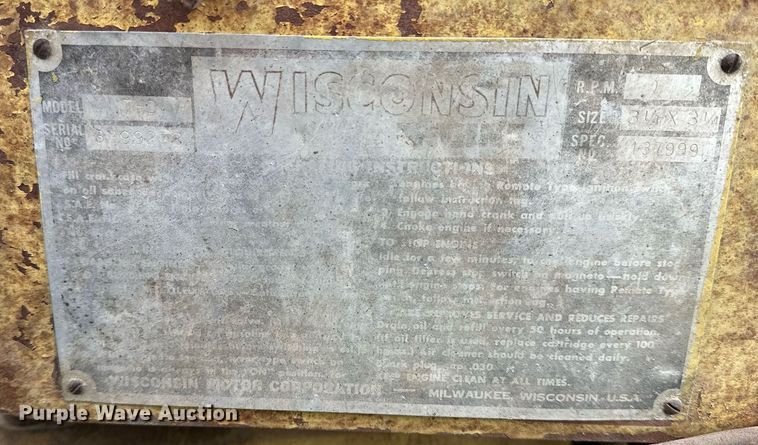 image for item DF8431 John Deere 14T small square baler