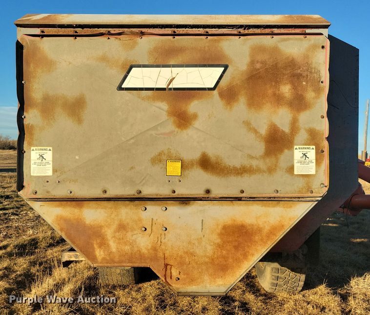 image for item DN3657 Roto-Mix 524-15 feed mixer