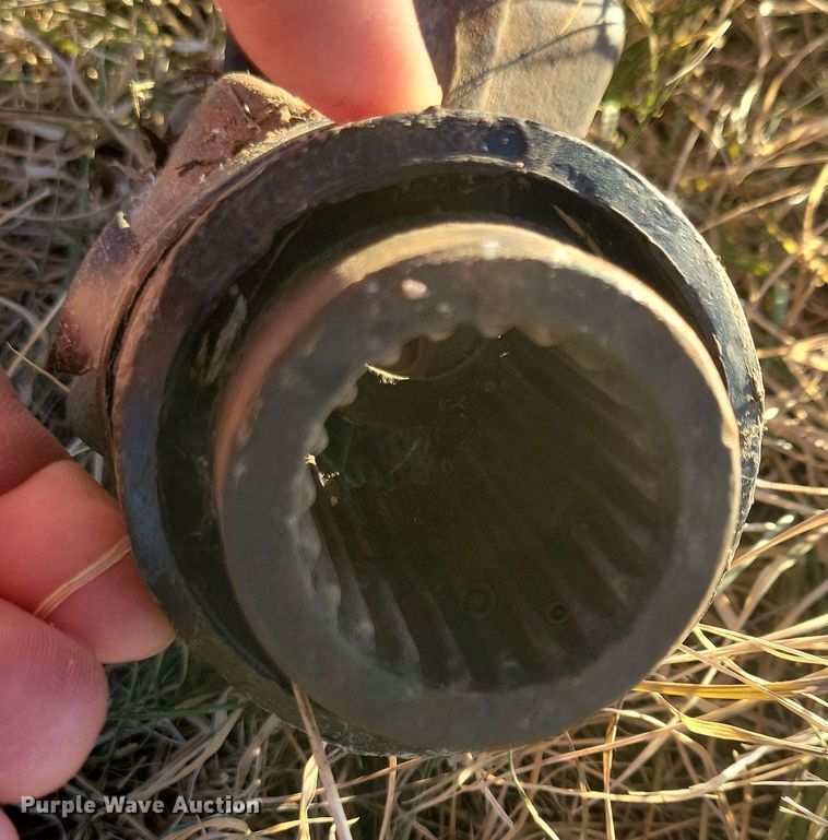 image for item DN3657 Roto-Mix 524-15 feed mixer