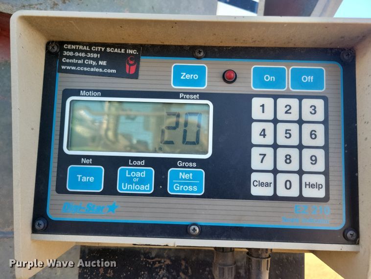 image for item DN3657 Roto-Mix 524-15 feed mixer