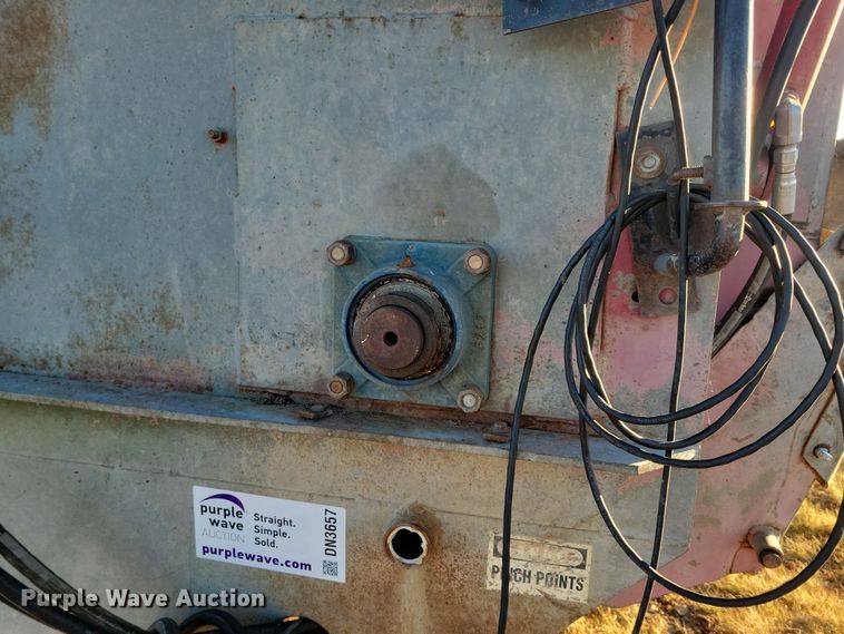 image for item DN3657 Roto-Mix 524-15 feed mixer