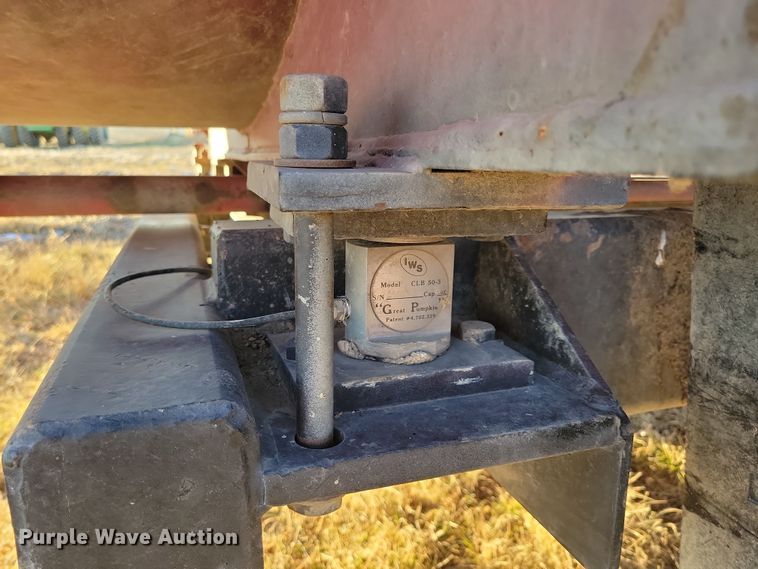 image for item DN3657 Roto-Mix 524-15 feed mixer