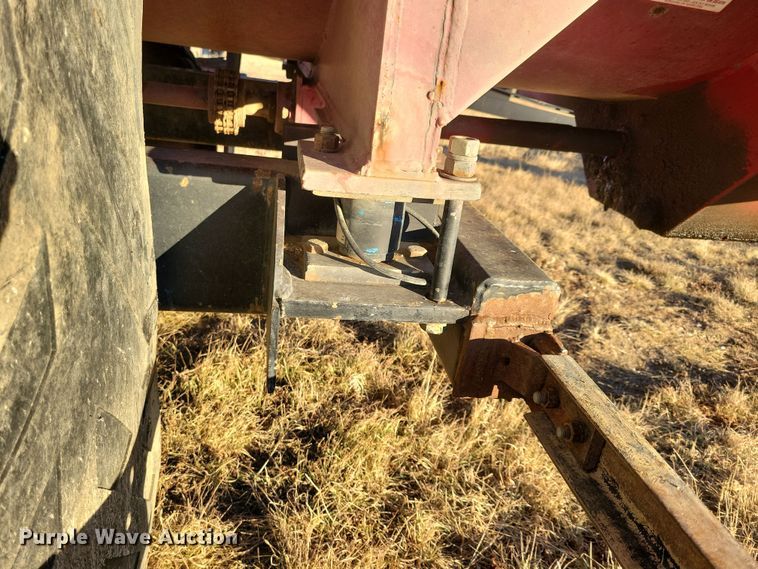 image for item DN3657 Roto-Mix 524-15 feed mixer