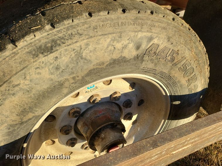 image for item DN3657 Roto-Mix 524-15 feed mixer