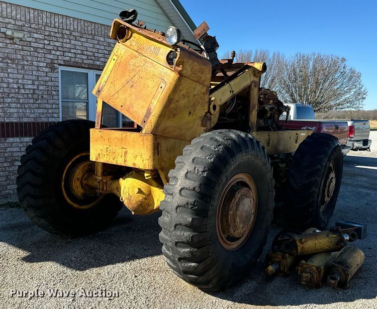image for item DO0479 Michigan tractor