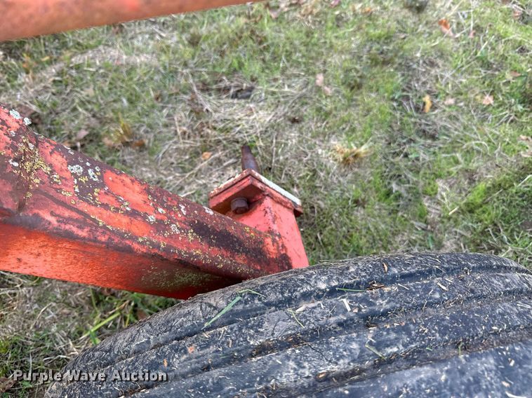 image for item DO0486 Allis-Chalmers 3100 off-set disk