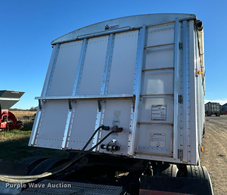 image for item DO0497 2012 Merritt grain trailer