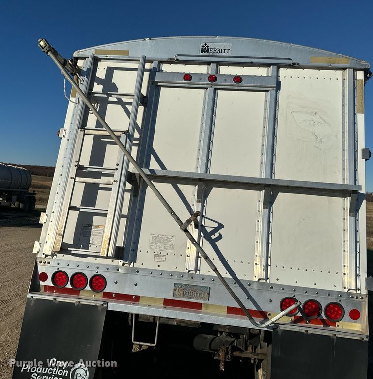 image for item DO0497 2012 Merritt grain trailer