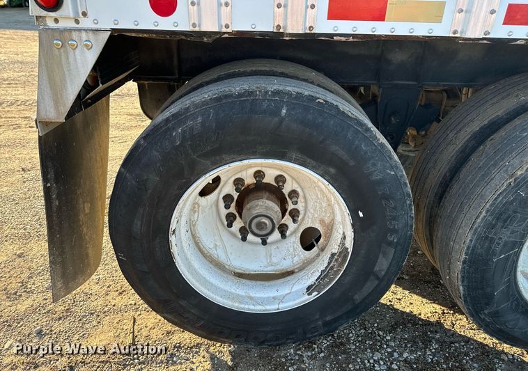 image for item DO0497 2012 Merritt grain trailer