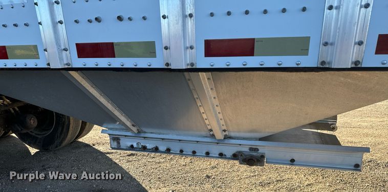 image for item DO0497 2012 Merritt grain trailer