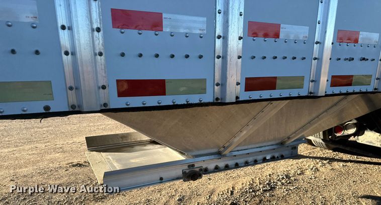 image for item DO0497 2012 Merritt grain trailer