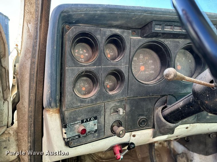 image for item DO0498 1985 Chevrolet C70 Custom Deluxe grain truck