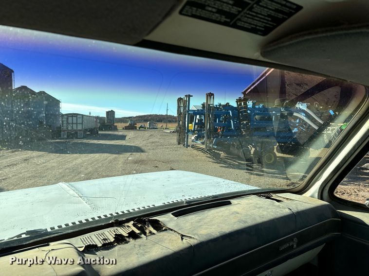 image for item DO0498 1985 Chevrolet C70 Custom Deluxe grain truck