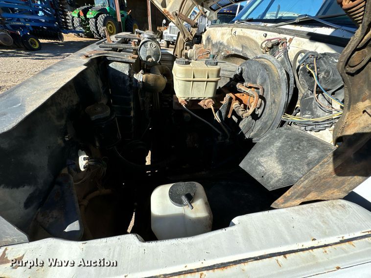 image for item DO0498 1985 Chevrolet C70 Custom Deluxe grain truck