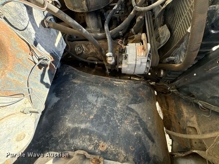 image for item DO0498 1985 Chevrolet C70 Custom Deluxe grain truck