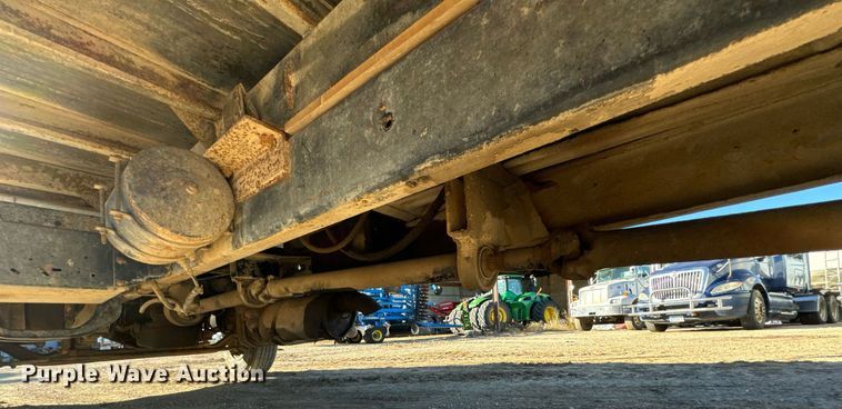 image for item DO0498 1985 Chevrolet C70 Custom Deluxe grain truck