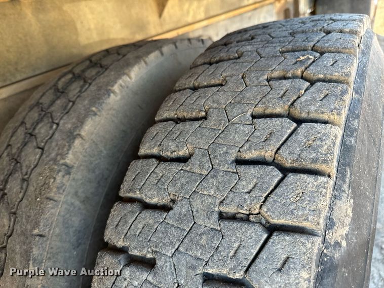 image for item DO0498 1985 Chevrolet C70 Custom Deluxe grain truck