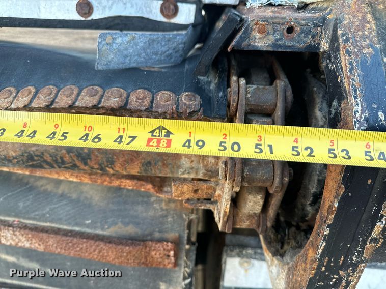 image for item DO0499 2004 Trail King live bottom trailer