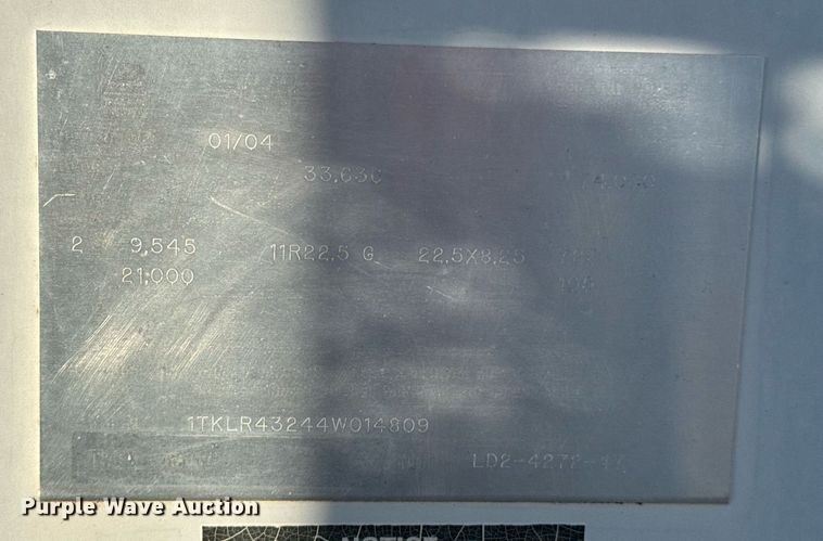 image for item DO0499 2004 Trail King live bottom trailer