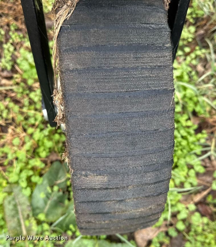 image for item DO7668 John Deere MX8 rotary mower